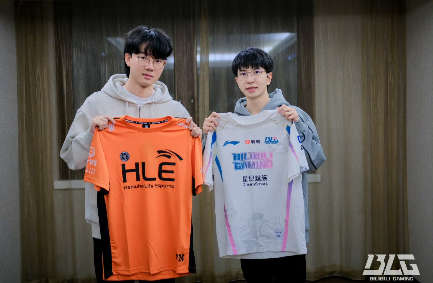 LGD轻取HLE，Knight线上压制力十足峡谷大战淘汰赛，技惊四座的简单介绍