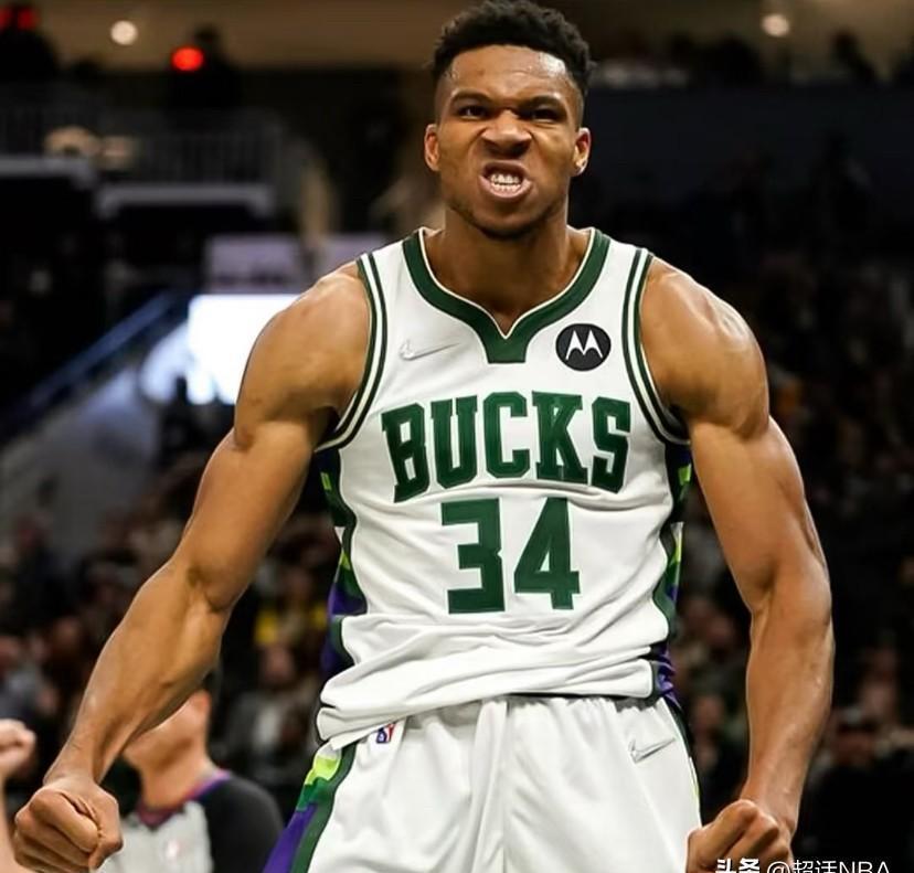 雄鹿再胜绿军，字母哥全面发威