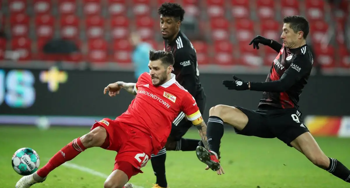 关于弗赖堡客场战平对手，积分领先稳固的信息