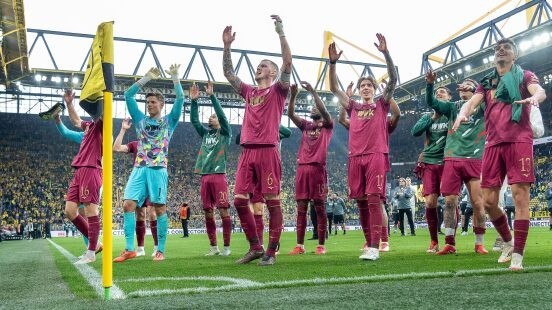 奥格斯堡队连胜，积分榜位列前茅的简单介绍