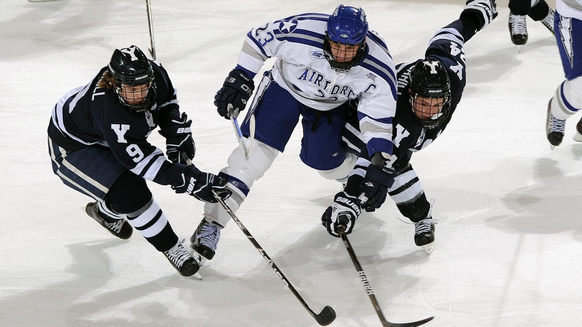 开云体育下载-用最坚固的盾，击穿最自信的矛